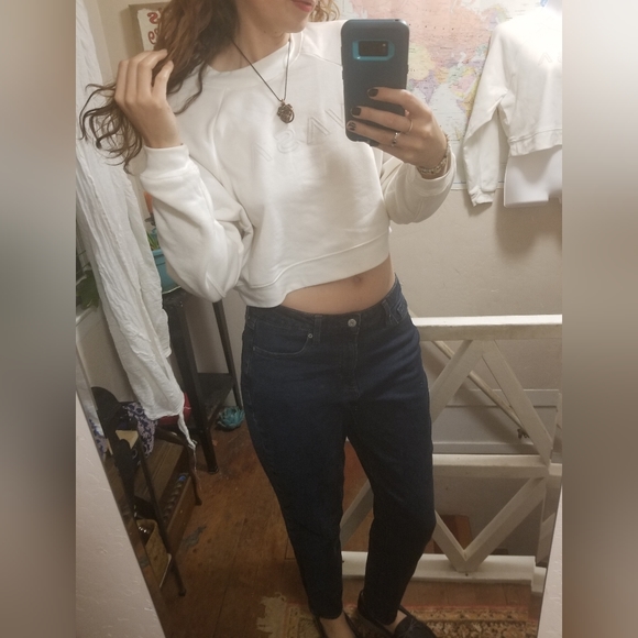 Cute Crewneck Crop Gym Sweatshirt Cream - Picture 5 of 9